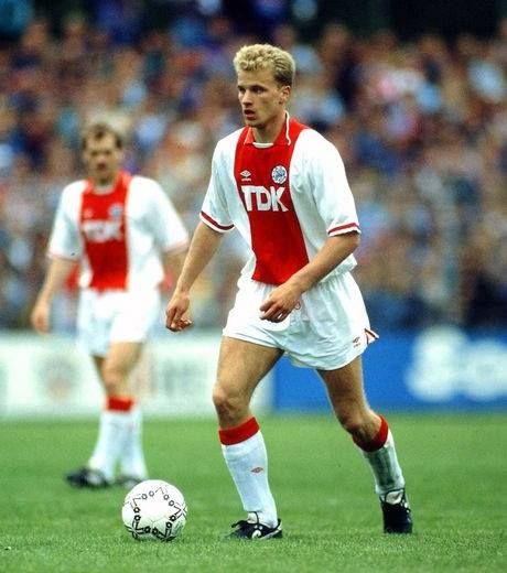 bergkamp_ajax_1
