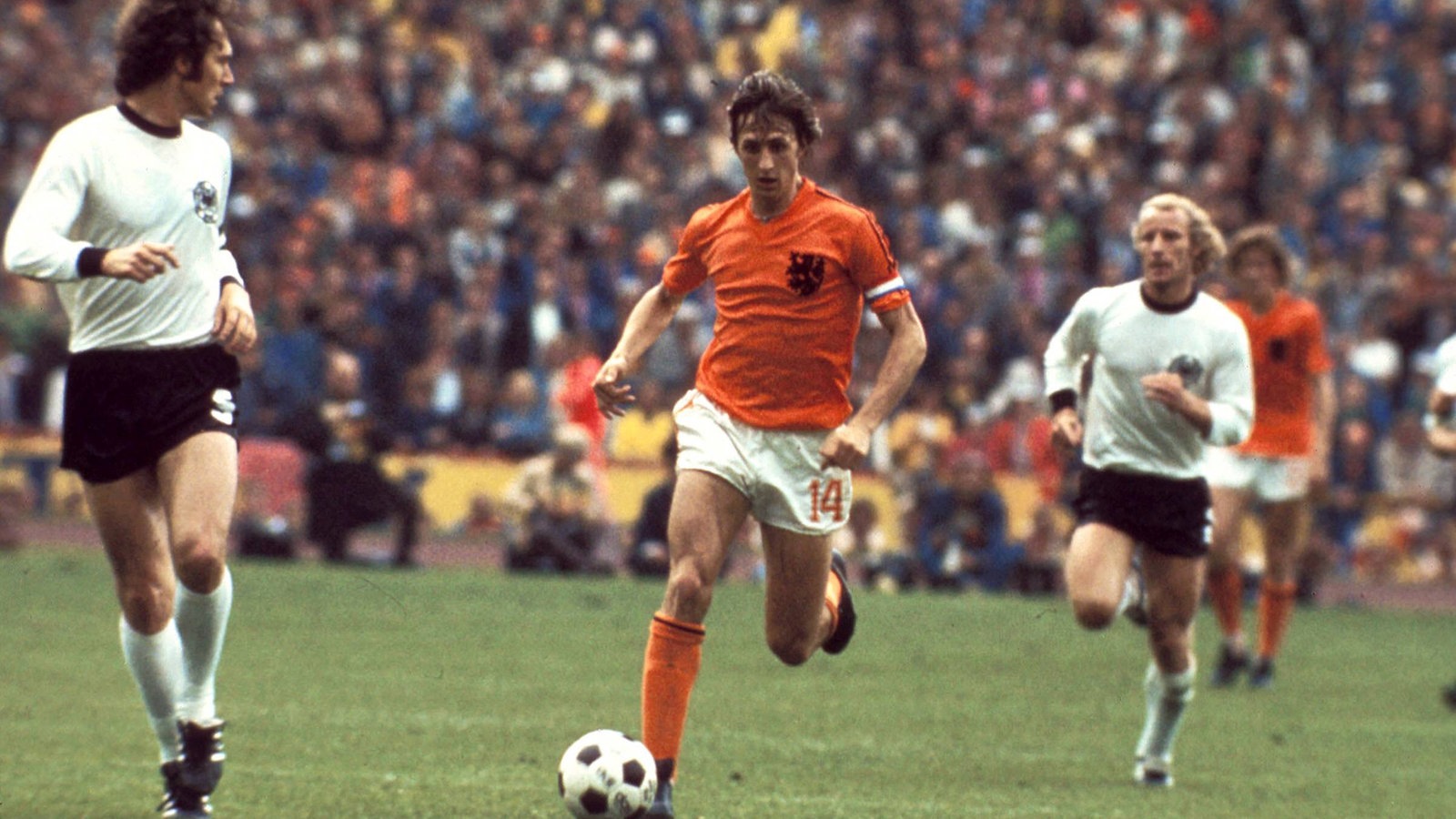 足球名人堂(5) : 荷蘭球王 – 告魯夫 (Johan Cruyff)