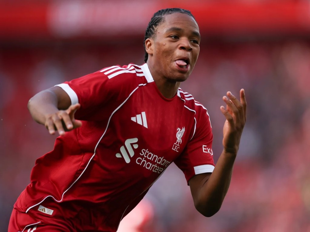 只談英超(136) – 利物浦新星Rio Ngumoha破紀錄的超新星崛起之路